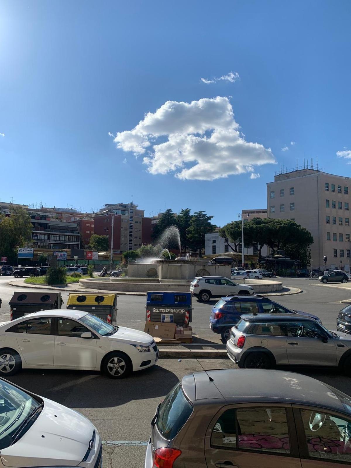 Appartamento Degli Eroi Rome Bagian luar foto