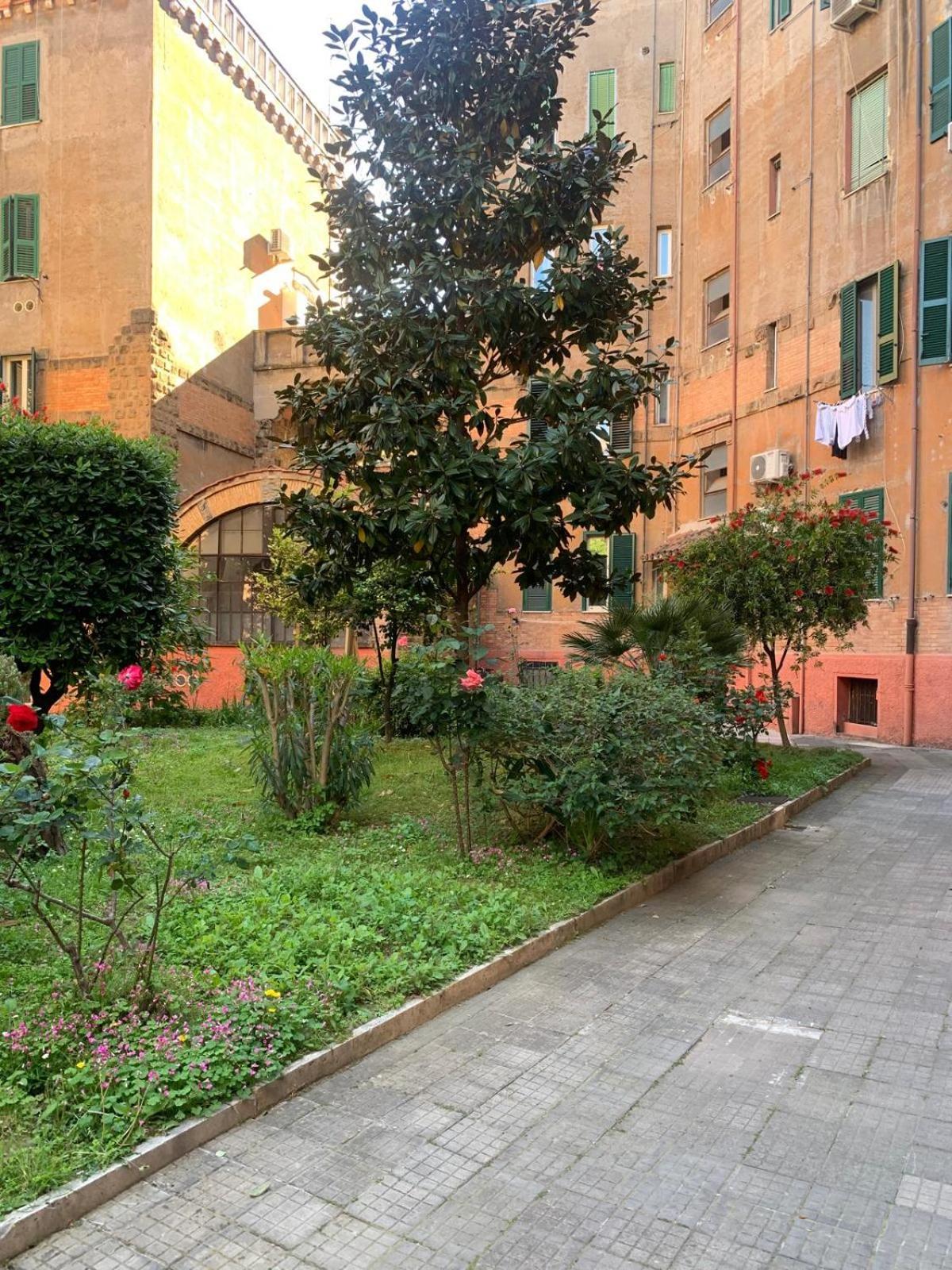 Appartamento Degli Eroi Rome Bagian luar foto